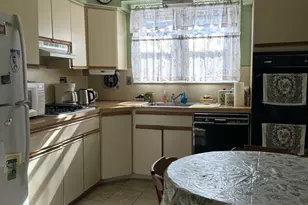 8572 Benton Ave, Philadelphia, PA 19152 - Photo 15