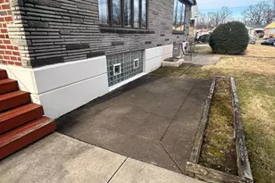 8572 Benton Ave, Philadelphia, PA 19152 - Photo 3