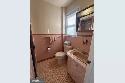 8572 Benton Avenue, Philadelphia, PA 19152 - Photo 23