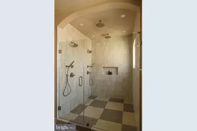 520 S 17th Street, Philadelphia, PA 19146 - Photo 31