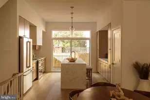 520 S 17th St, Philadelphia, PA 19146 - Photo 7