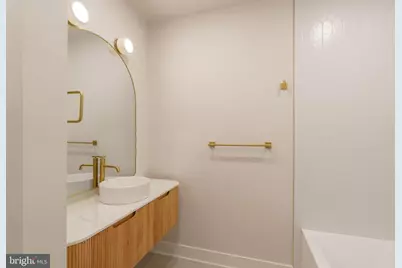 520 S 17th Street, Philadelphia, PA 19146 - Photo 21