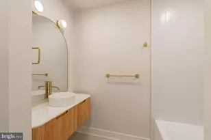 520 S 17th St, Philadelphia, PA 19146 - Photo 21