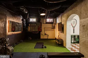 2006 W Girard Ave, Philadelphia, PA 19130 - Photo 45