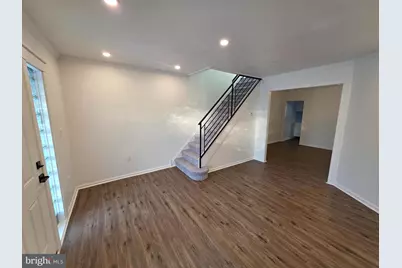 7126 Montague Street, Philadelphia, PA 19135 - Photo 3