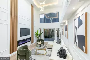 2510 Sepviva St, Philadelphia, PA 19125 - Photo 3