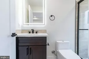 2510 Sepviva St, Philadelphia, PA 19125 - Photo 49