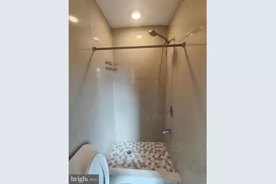 617 N 11th Street #3F, Philadelphia, PA 19123 - Photo 19