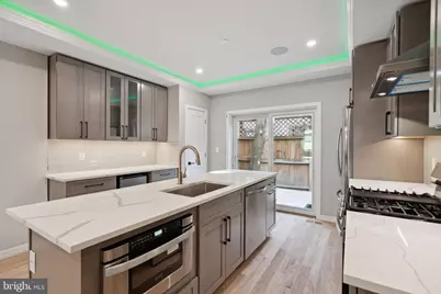 2050 Kater Street, Philadelphia, PA 19146 - Photo 3