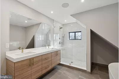 2050 Kater Street, Philadelphia, PA 19146 - Photo 7