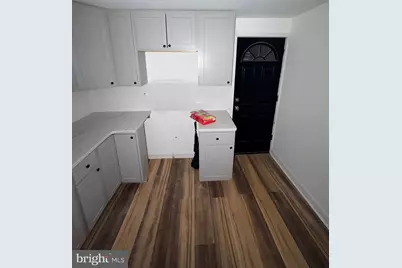 614 Emily Street, Philadelphia, PA 19148 - Photo 5