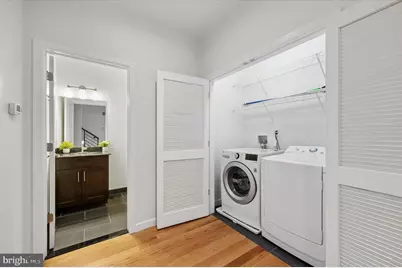 2555 Carpenter Street #E, Philadelphia, PA 19146 - Photo 17