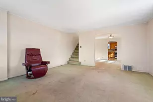 544 Fairway Terrace, Philadelphia, PA 19128 - Photo 3