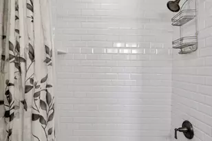 1938 Green St, Philadelphia, PA 19130 - Photo 11