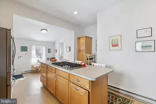 122 E Washington Ln, Philadelphia, PA 19144 - Photo 13