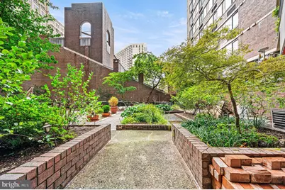 1420 Locust Street #29R, Philadelphia, PA 19102 - Photo 15