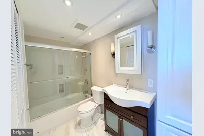 1420 Locust Street #29R, Philadelphia, PA 19102 - Photo 9