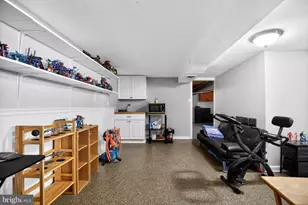 233 Dimarco Dr, Philadelphia, PA 19154 - Photo 17