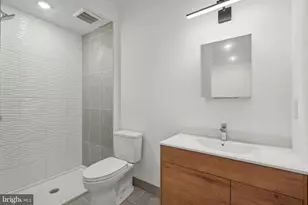 2039 N Front St, Philadelphia, PA 19122 - Photo 11