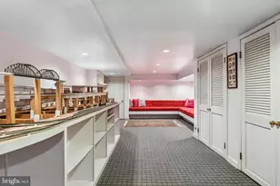 519 Pine St, Philadelphia, PA 19106 - Photo 41