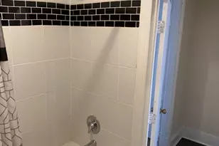 2215 Catharine St, Philadelphia, PA 19146 - Photo 11