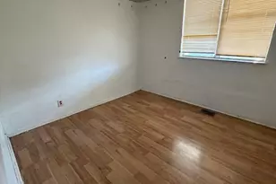 928 Watkins St, Philadelphia, PA 19148 - Photo 5