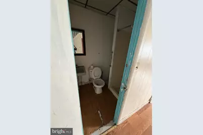 928 Watkins Street, Philadelphia, PA 19148 - Photo 3