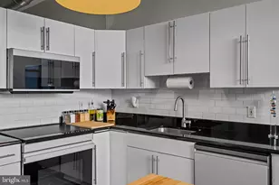 1100 S Broad St, Philadelphia, PA 19146 - Photo 25