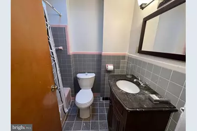 1053 E Sydney Street, Philadelphia, PA 19150 - Photo 17