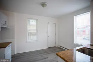 2000 S Avondale St, Philadelphia, PA 19142 - Photo 7