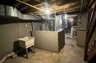 1503 S LeCount St, Philadelphia, PA 19146 - Photo 25