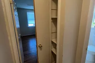 1503 S LeCount St, Philadelphia, PA 19146 - Photo 13