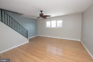 1018 Hoffnagle Pl, Philadelphia, PA 19111 - Photo 7