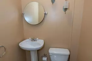 1018 Hoffnagle Pl, Philadelphia, PA 19111 - Photo 17