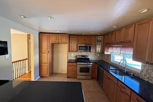 11616 Barlow St, Philadelphia, PA 19116 - Photo 15