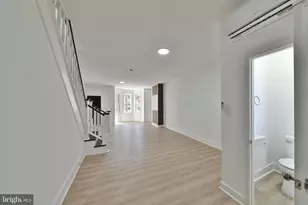 1725 W Juniata St, Philadelphia, PA 19140 - Photo 11