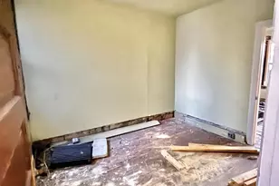 1627 S 8th St, Philadelphia, PA 19148 - Photo 9