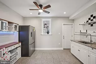 1912 S 9th St, Philadelphia, PA 19148 - Photo 11