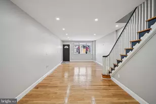 1912 S 9th St, Philadelphia, PA 19148 - Photo 3