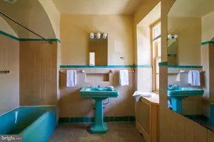 6710 Lincoln Dr, Philadelphia, PA 19119 - Photo 33