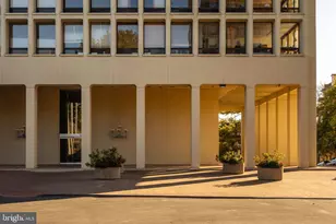 220 Locust St, Philadelphia, PA 19106 - Photo 27