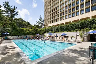 220 Locust St, Philadelphia, PA 19106 - Photo 29