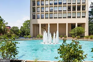 220 Locust St, Philadelphia, PA 19106 - Photo 25