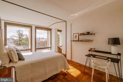 220 Locust Street #2GS, Philadelphia, PA 19106 - Photo 15