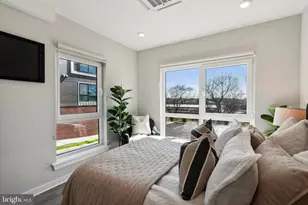 3449 Scotts Ln, Philadelphia, PA 19129 - Photo 9