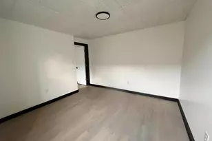 1912 S 17th St, Philadelphia, PA 19145 - Photo 9