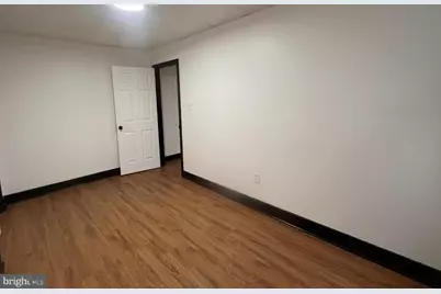 1912 S 17th Street #201, Philadelphia, PA 19145 - Photo 19