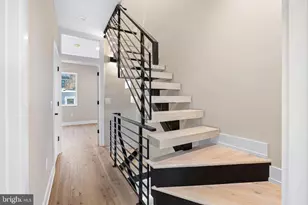 1318 S Dorrance St, Philadelphia, PA 19146 - Photo 17