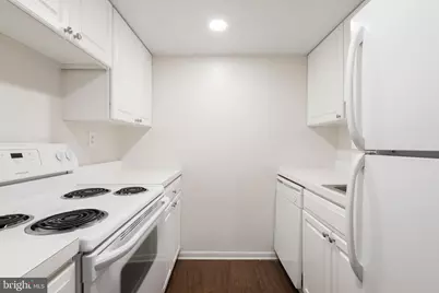 2031 South Street #117, Philadelphia, PA 19146 - Photo 15