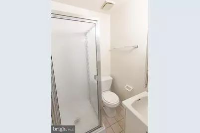 2311 Spruce Street #204, Philadelphia, PA 19103 - Photo 15